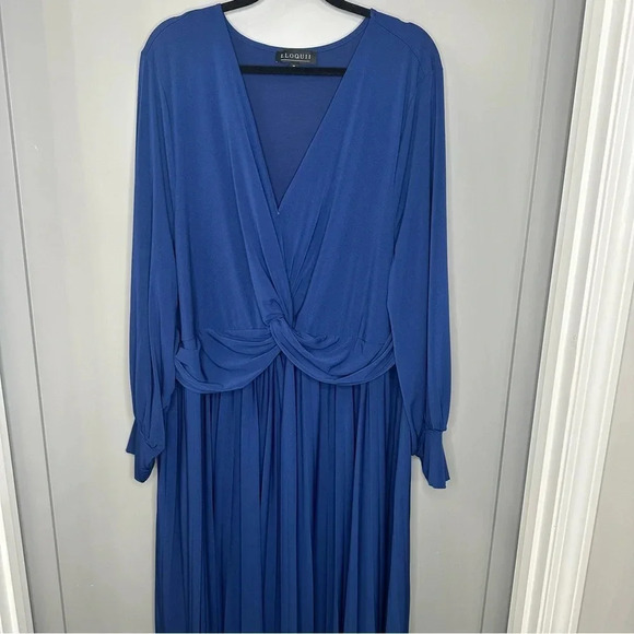 Eloquii Midi Dress Knot Front Pleated Skirt Dress Navy Blue Size 28 - Picture 4 of 6